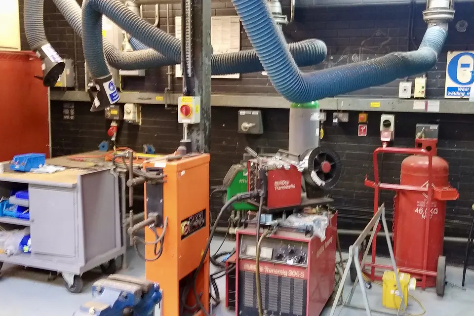 Productiehal met machines